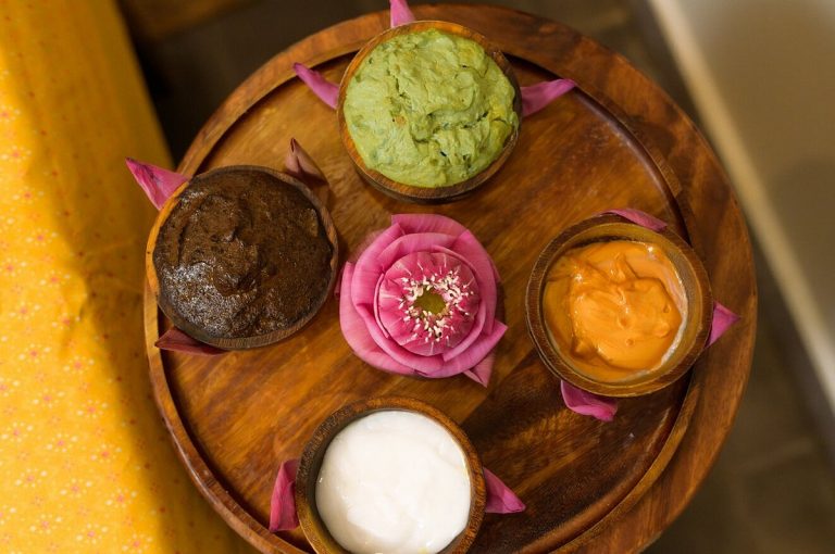 using only natural ingredient 768x510